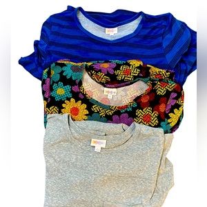 *Bundle* 3 LulaRoe dresses